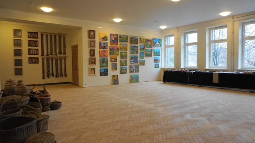 Kauno krašto liaudies meno paroda „Aukso vainikas”