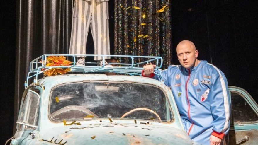 (PERKELTAS) Premjera ”Geras tėtis”!