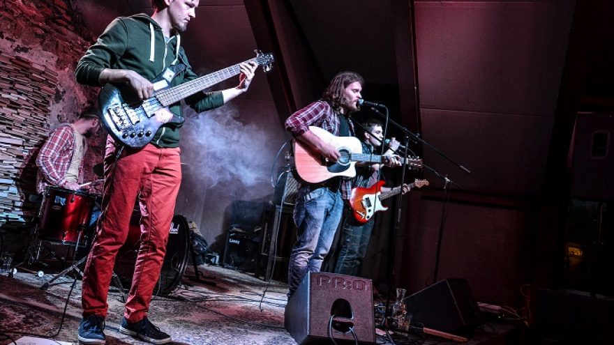 Grupės THE FRIENDZONE ir BIGSURAS @Brodvėjus Pub |12.18|