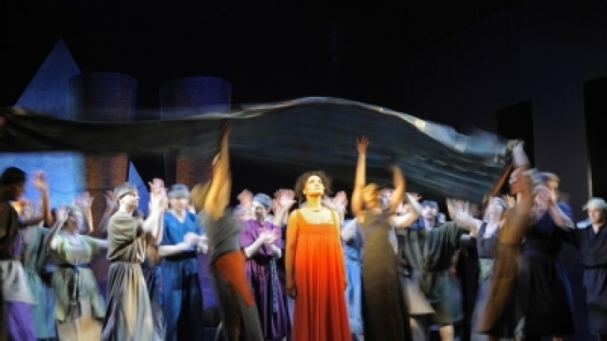 “Aida”